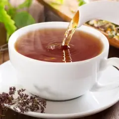 Czy herbata owocowa ma kofeinę? Sprawdź, co warto wiedzieć